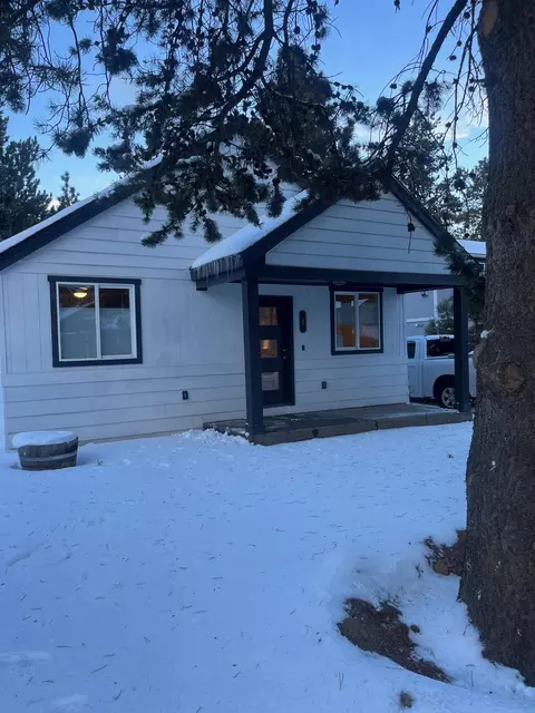 1460 NW Newport Ave, Bend, OR 97703