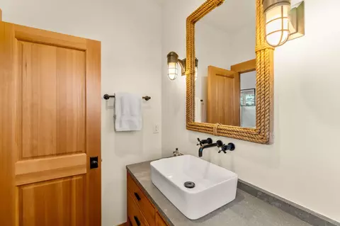 20630 Harper Rd, Bend, OR 97703 photo 42