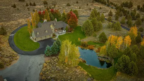 20630 Harper Rd, Bend, OR 97703
