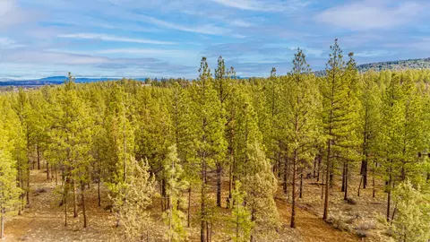 19131 Concannon Dr, Bend, OR 97703 photo 18