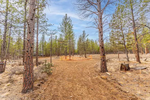 19131 Concannon Dr, Bend, OR 97703 photo 7