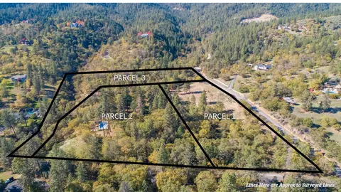 2219 Old Military Rd, Central Point, OR 97502