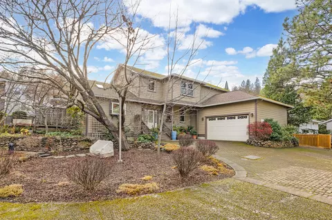 1508 Oregon St, Ashland, OR 97520