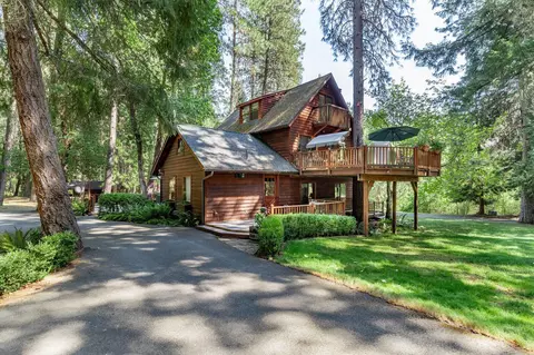 4610 Pleasant Creek Rd, Rogue River, OR 97537
