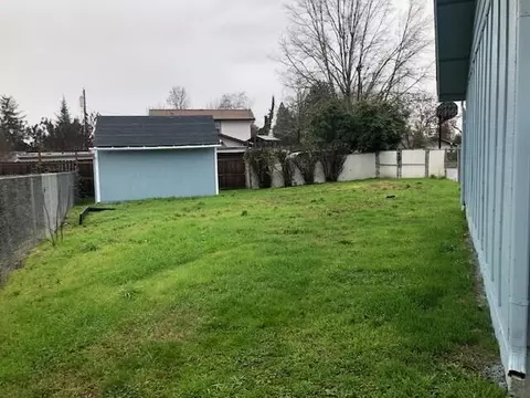 1002 NE Fall Dr, Grants Pass, OR 97526 photo 26