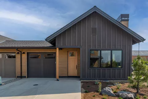 61280 Mcroberts Ln #28, Bend, OR 97702
