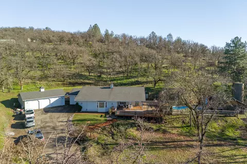6150 Tolo Rd, Central Point, OR 97502