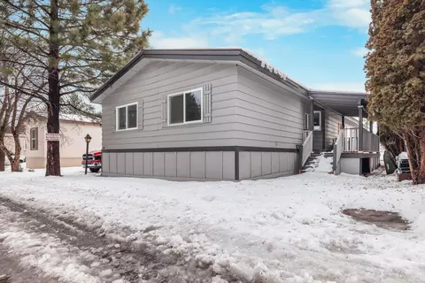 61292 Parrell Rd #30, Bend, OR 97702