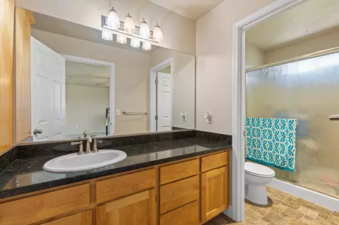 365 Jans Ct, Central Point, OR 97502 photo 14
