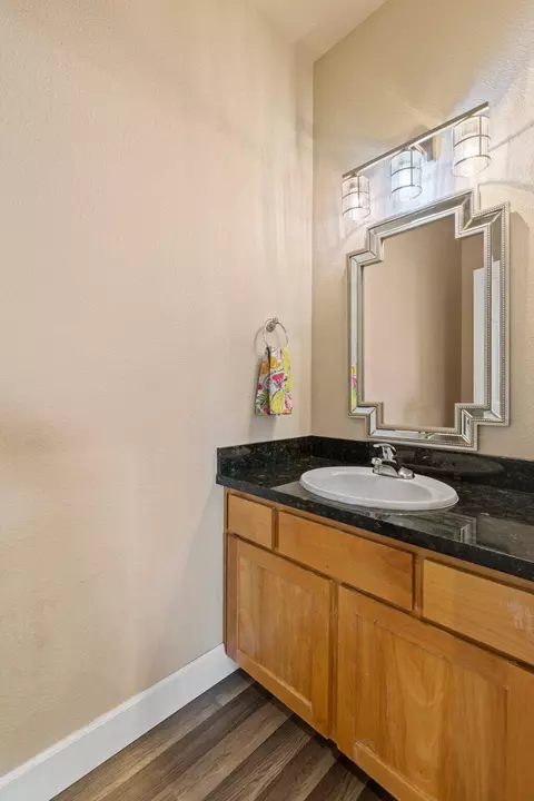 365 Jans Ct, Central Point, OR 97502 photo 11
