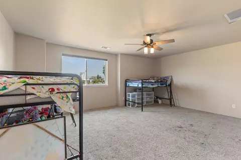365 Jans Ct, Central Point, OR 97502 photo 13
