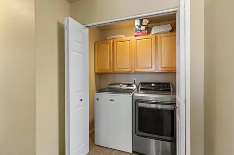 365 Jans Ct, Central Point, OR 97502 photo 12