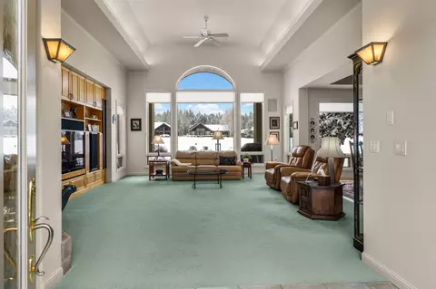 19546 Green Lakes Loop, Bend, OR 97702 photo 7