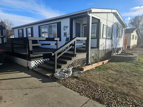 1515 NW Fir Ave #8, Redmond, OR 97756