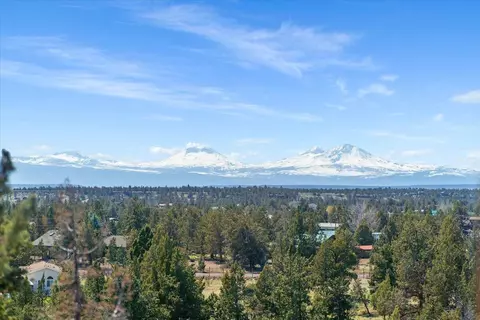 16702 SW Steelhead Rd, Terrebonne, OR 97760