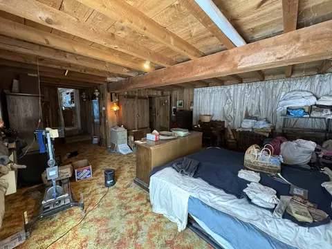19285 Dusty Loop, Bend, OR 97703 photo 24