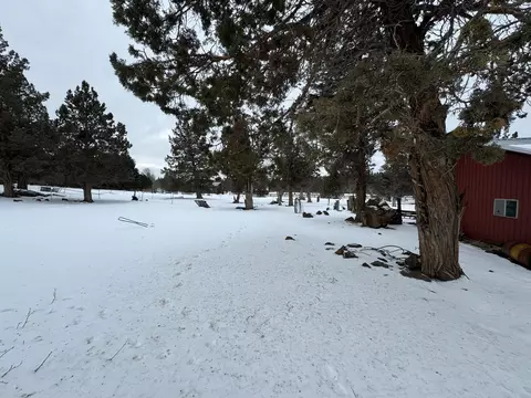 19285 Dusty Loop, Bend, OR 97703 photo 8