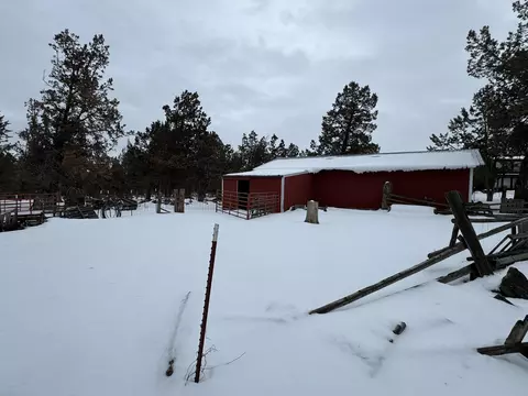 19285 Dusty Loop, Bend, OR 97703 photo 10