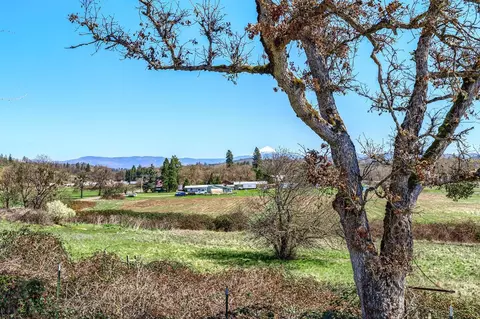895 Nick Young Rd, Eagle Point, OR 97524 photo 22