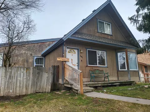 641 Front St, Klamath Falls, OR 97601