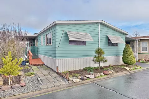 3555 S Pacific Hwy #189, Medford, OR 97501