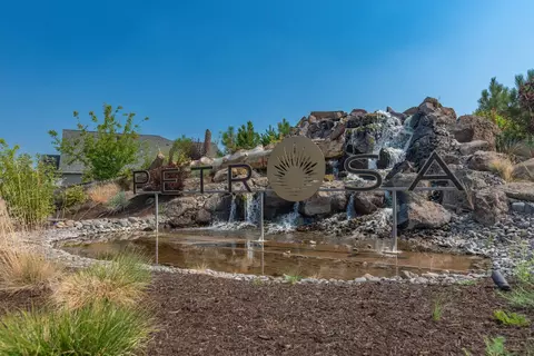 3887 NE Oakside Loop, Bend, OR 97701 photo 23
