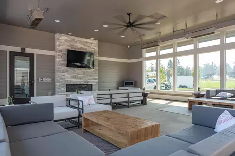 3887 NE Oakside Loop, Bend, OR 97701 photo 21