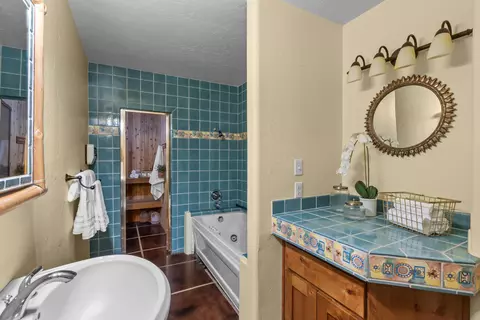 56743 Spring River Loop, Bend, OR 97707 photo 22