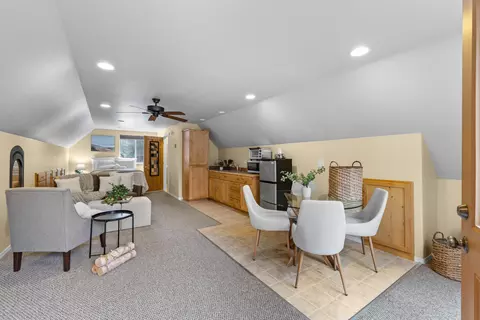 56743 Spring River Loop, Bend, OR 97707 photo 25