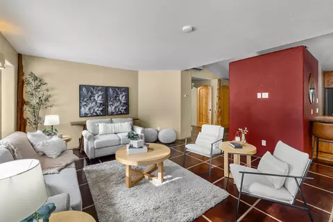 56743 Spring River Loop, Bend, OR 97707 photo 6