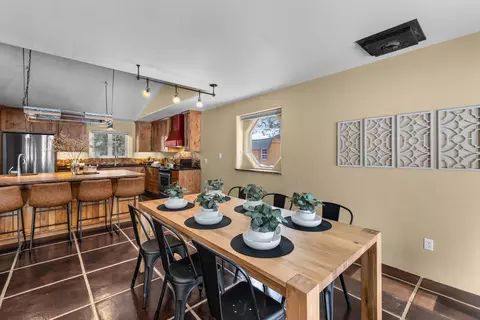 56743 Spring River Loop, Bend, OR 97707 photo 7