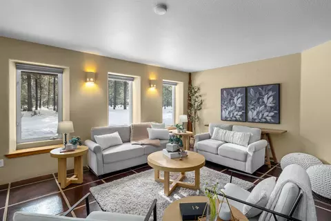 56743 Spring River Loop, Bend, OR 97707 photo 5