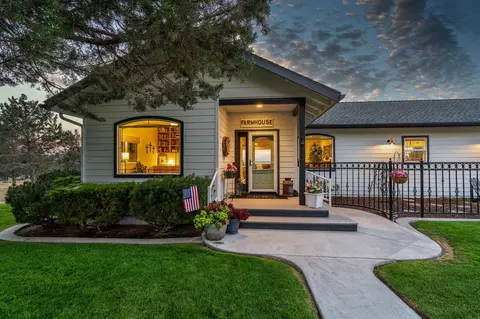 10369 SW Nicole Dr, Powell Butte, OR 97753