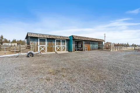 63402 Hamehook Rd, Bend, OR 97701 photo 36