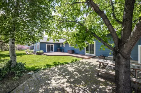 63402 Hamehook Rd, Bend, OR 97701 photo 4
