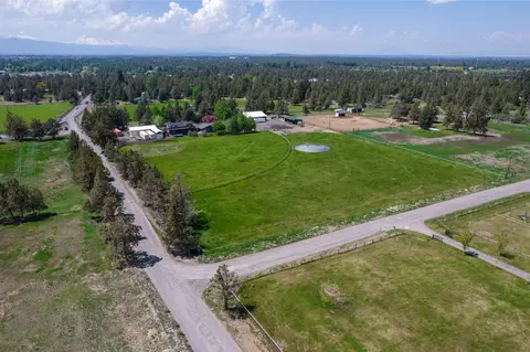 63402 Hamehook Rd, Bend, OR 97701 photo 40