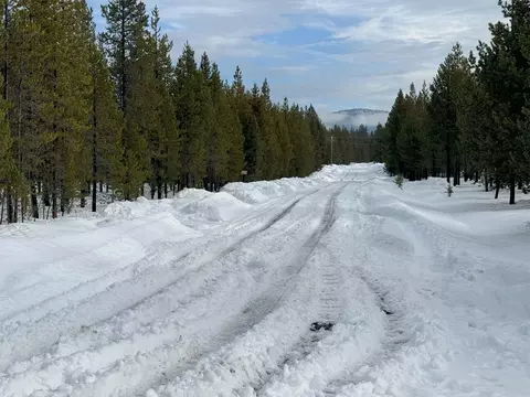 two rivers road, Crescent Lake, OR 97733