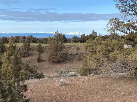 SW Caballo Court, Powell Butte, OR 97753