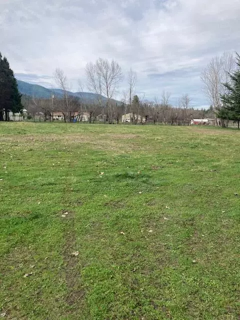 737 Meadow View Dr, Williams, OR 97544 photo 8