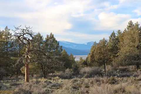 940 Bailey Mountain Rd, Klamath Falls, OR 97601