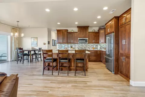 343 Avalon Ter, Eagle Point, OR 97524 photo 10