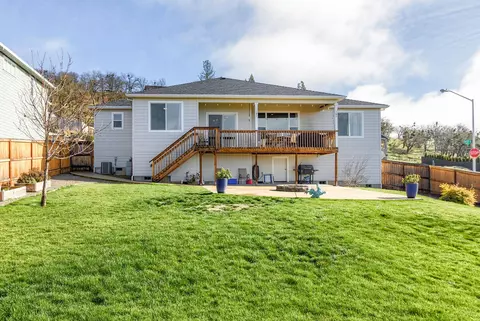 343 Avalon Ter, Eagle Point, OR 97524 photo 22