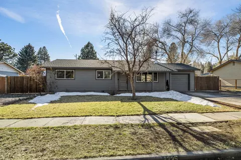 1335 NE Watson Dr, Bend, OR 97701