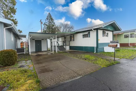 5076 Leonard Rd #19, Grants Pass, OR 97527