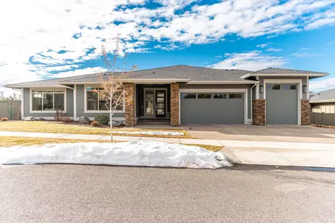60861 SW Headwaters Loop, Bend, OR 97702