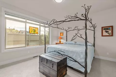 Bedroom - 60861 SW Headwaters Loop, Bend, OR 97702 photo 3 of 5