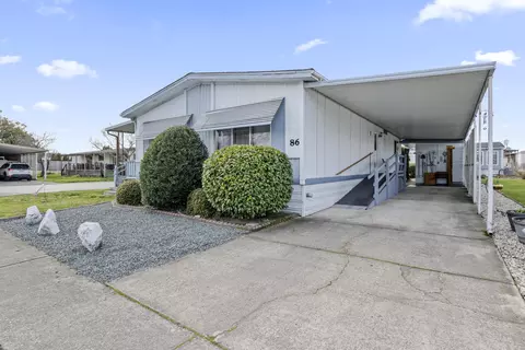 301 Freeman Rd UNIT 86, Central Point, OR 97502