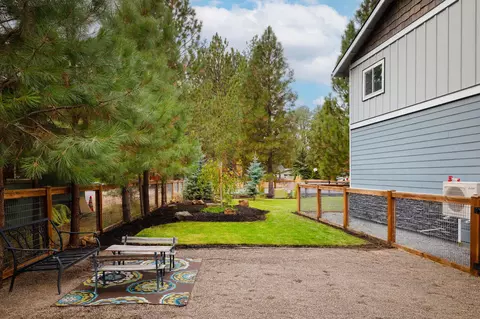 60932 Onyx St, Bend, OR 97702 photo 35