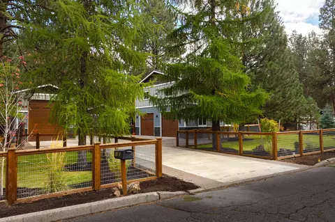 60932 Onyx St, Bend, OR 97702