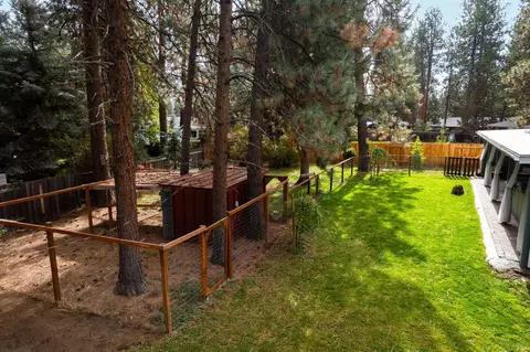 60932 Onyx St, Bend, OR 97702 photo 28